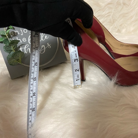 NEW Michael Kors - Picture 10 of 10